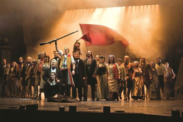 Les Miserables Queens Theatre London Review Les Miserables Queens Theatre London Review