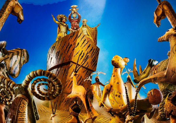 The cast of the Lion King at the Lyceum Theatre